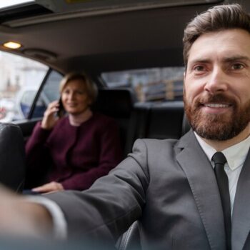 Pourquoi les services de chauffeurs privés VTC sont préférés par les voyageurs